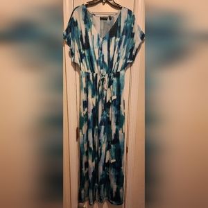 Nina Leonard blue and white drawstring dress with short sleeves